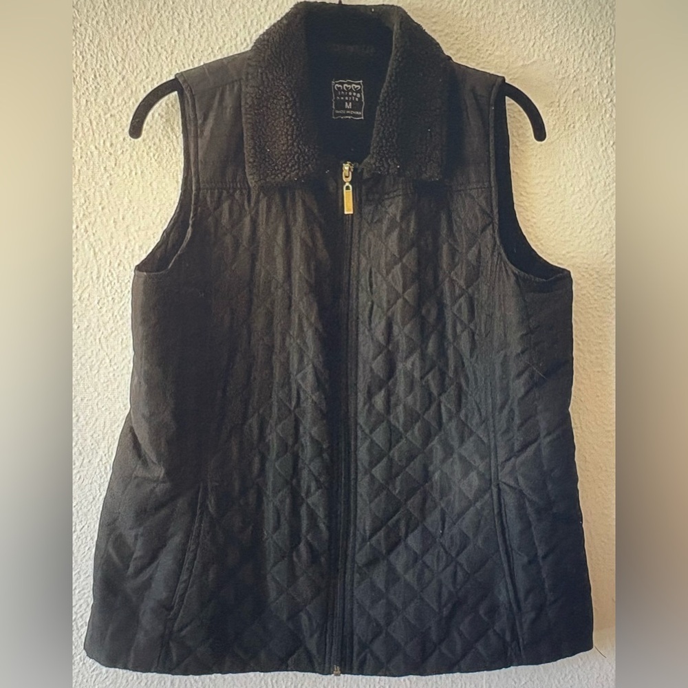 Three Hearts Black Quilted Women's Vest Medium